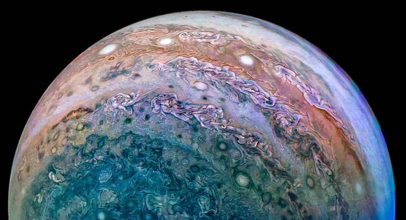 Peneliti temukan 12 bulan baru di Jupiter