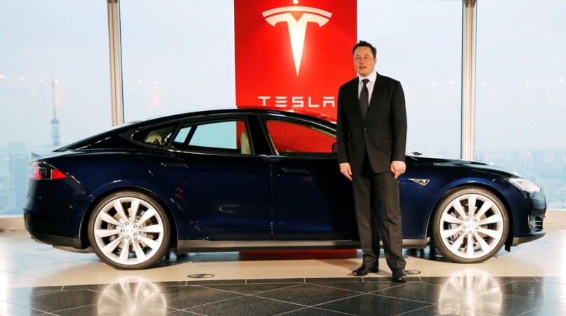 Elon Musk pastikan Tesla tetap jadi perusahaan publik