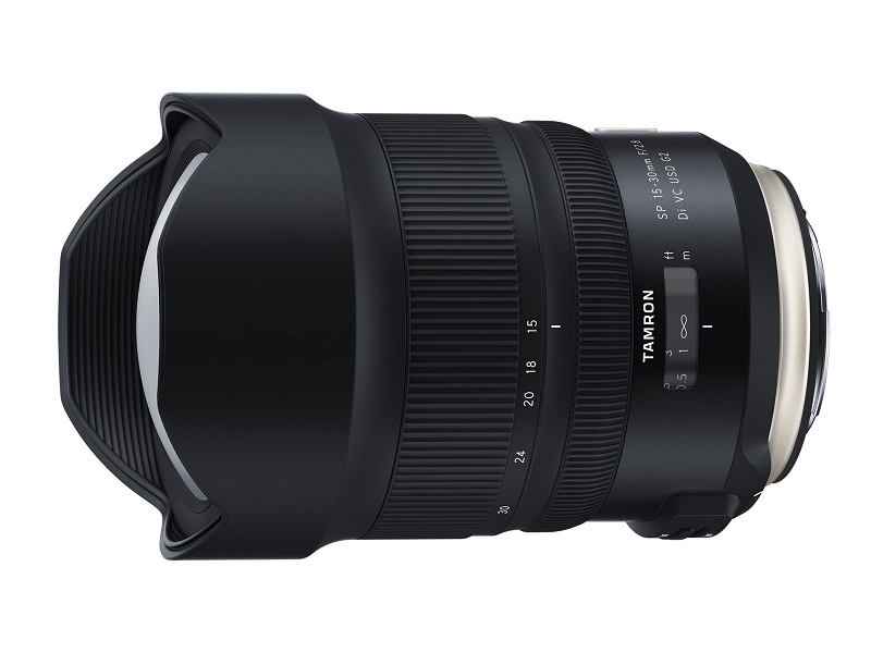 Tamron punya lensa wide-angle baru untuk DSLR Canon dan Nikon