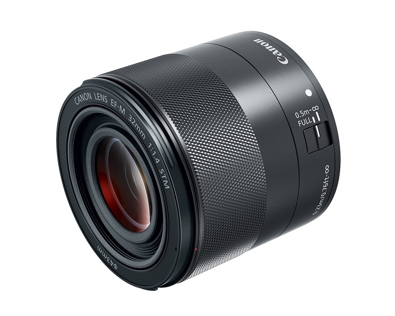 Lensa Canon EF-M baru dilengkapi aperture besar