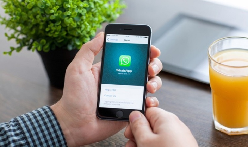 WhatsApp tak bisa lagi dipakai di iPhone 4
