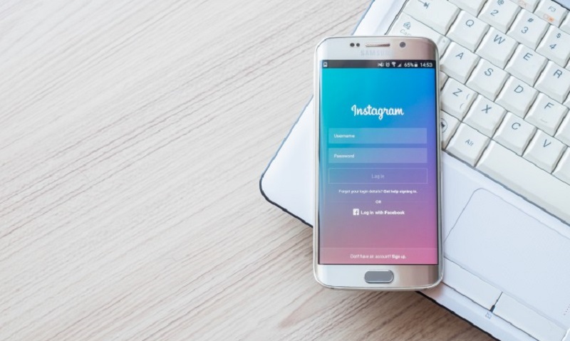 Fitur unduh data di Instagram umbar kata sandi pengguna