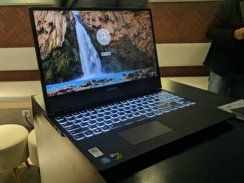 Lenovo boyong versi murah dari laptop Legion Y530