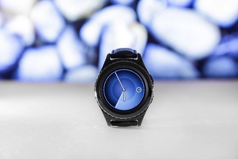 Pengiriman smartwatch Samsung dan Fitbit meningkat