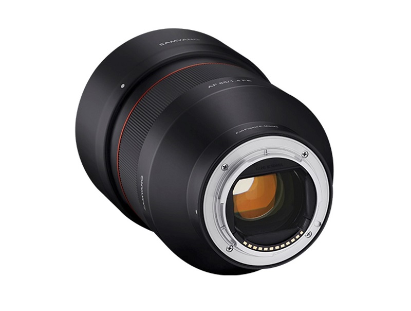 Samyang punya lensa prima baru untuk kamera full-frame Sony