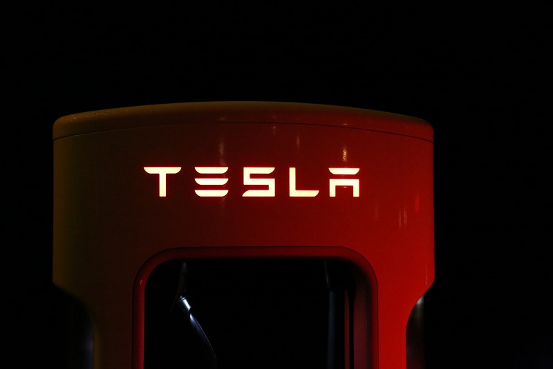 Tesla bekali Model X dan Model S dengan motor listrik baru