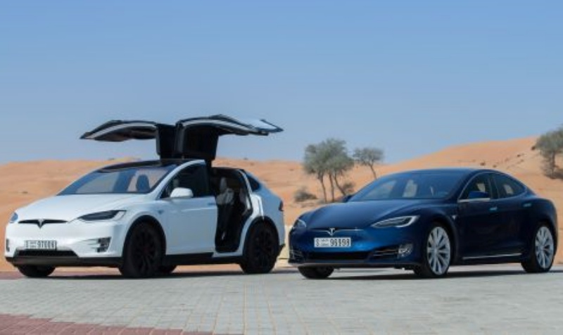 Tesla akan tingkatkan baterai Model S dan Model X