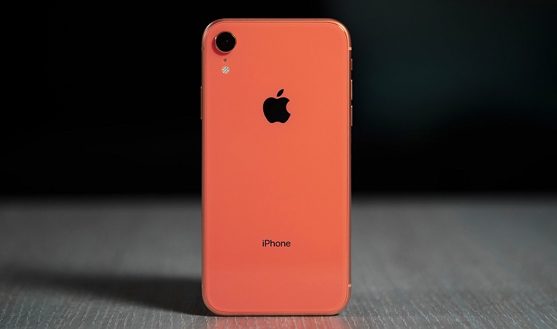 Ternyata Apple melebih-lebihkan ketahanan baterai iPhone XR