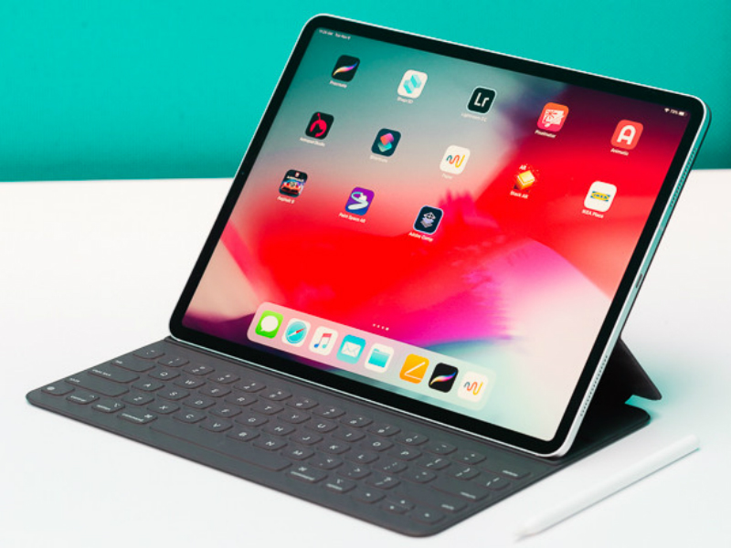 Imbas perang dagang Amerika dan China, Apple alihkan produksi iPad dan MacBook ke Indonesia