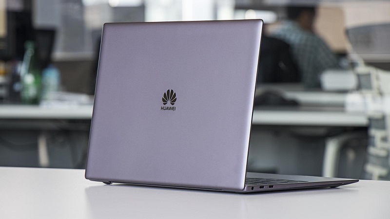 Laptop Huawei nampang lagi di toko Microsoft