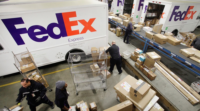 FedEx sempat ogah kirim smartphone Huawei