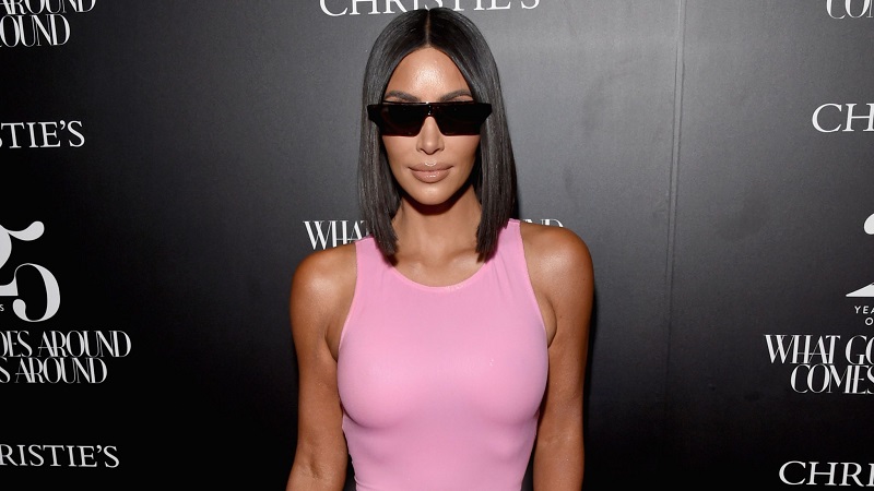 Kim Kardashian mendapat Rp39 miliar dari akun Instagram KW