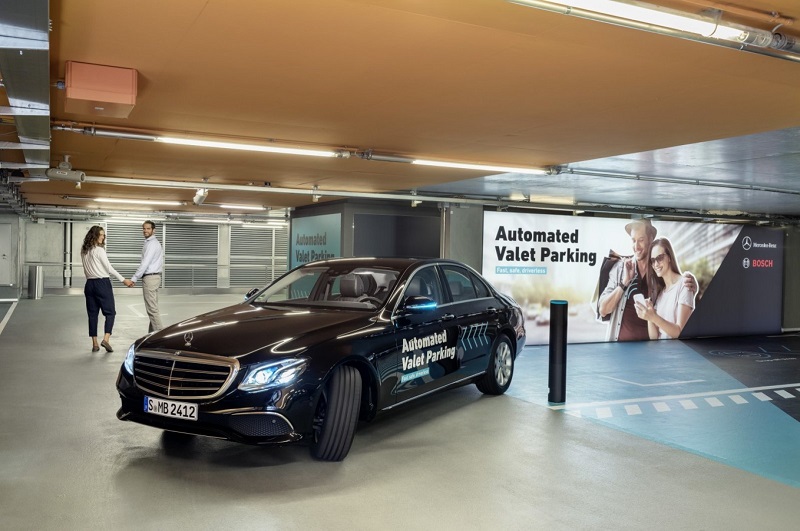 Bosch dan Daimler tawarkan mobil yang bisa parkir otomatis