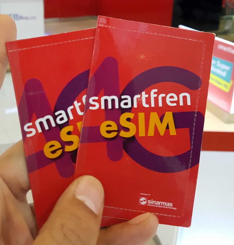 Smartfren jadi operator pertama resmikan eSIM