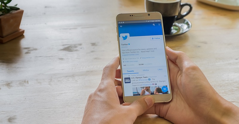 Twitter tak sengaja gunakan data pengguna demi iklan
