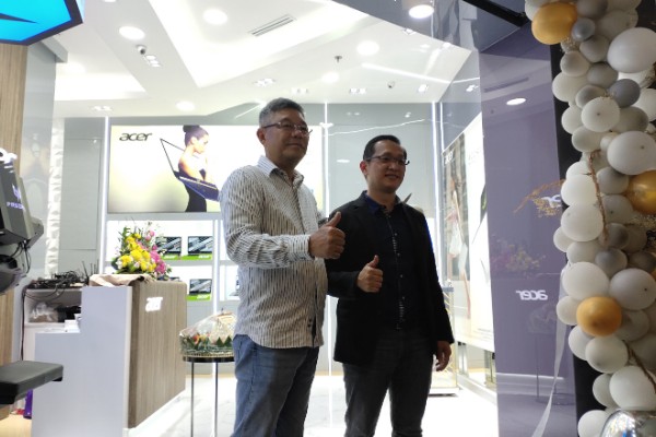 Acer buka Exclusive Store, goda pengunjung dengan kursi gaming Predator Thronos