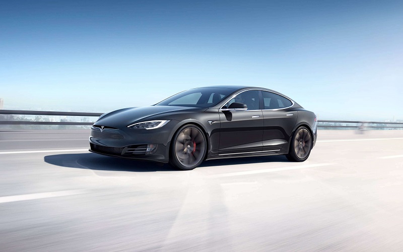 Tesla semakin yakin untuk produksi baterai sendiri