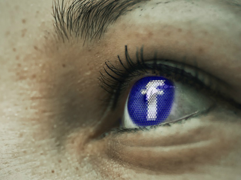 Karyawan Facebook lontarkan surat protes terkait iklan politik