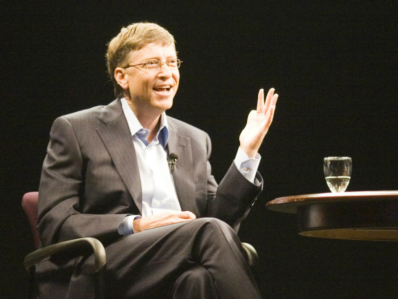 Bill Gates kembali ambil status orang terkaya dari Jeff Bezos