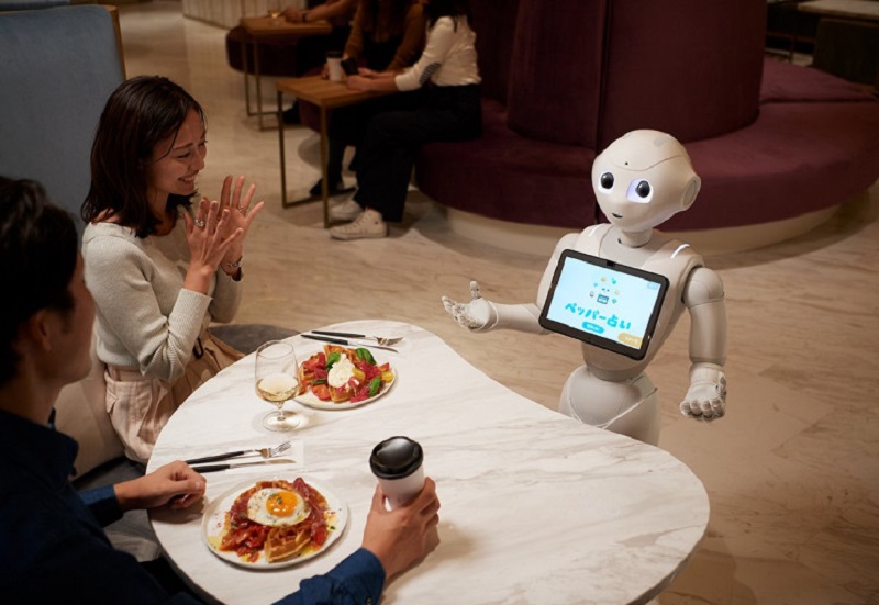 Kafe milik Softbank akan dilengkapi pelayan robot