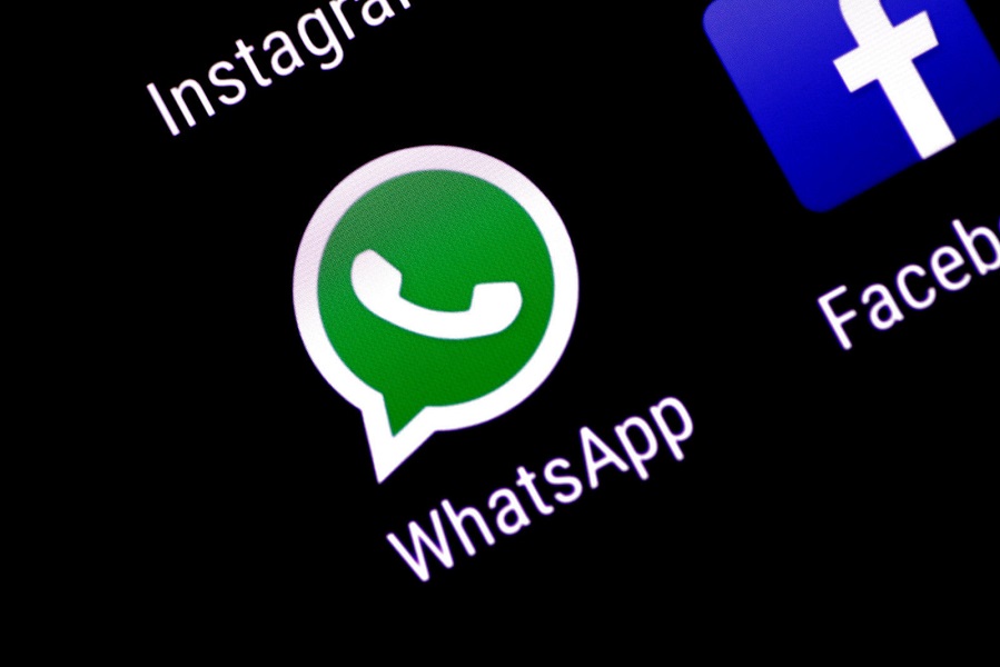 Pembaruan WhatsApp beta hadirkan mode gelap