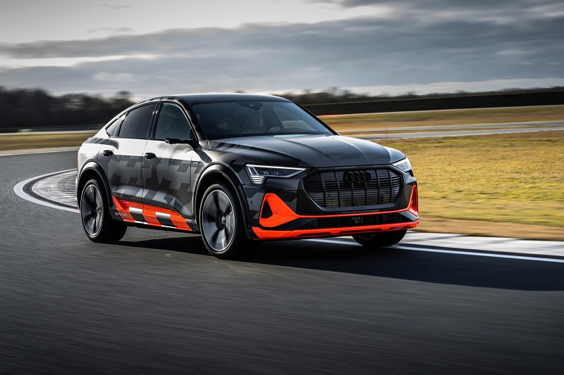 Mobil listrik Audi bisa drift tanpa korbankan stabilisasi