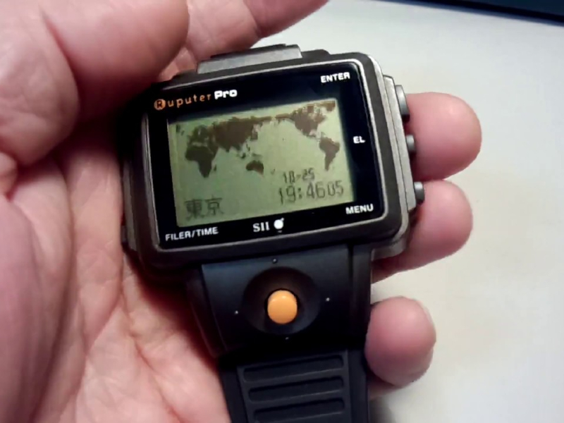 Bukan Apple Watch, ternyata ini smartwatch pertama di dunia