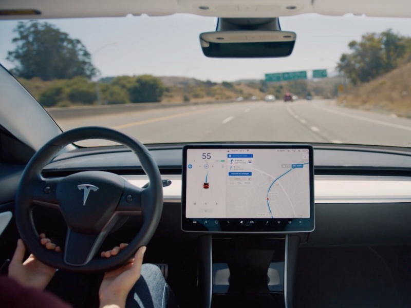 Full Self Driving Tesla mulai tersedia dalam mode beta