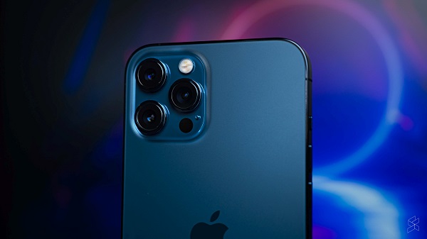 Apple peringatkan pengguna jika modul kamera iPhone palsu