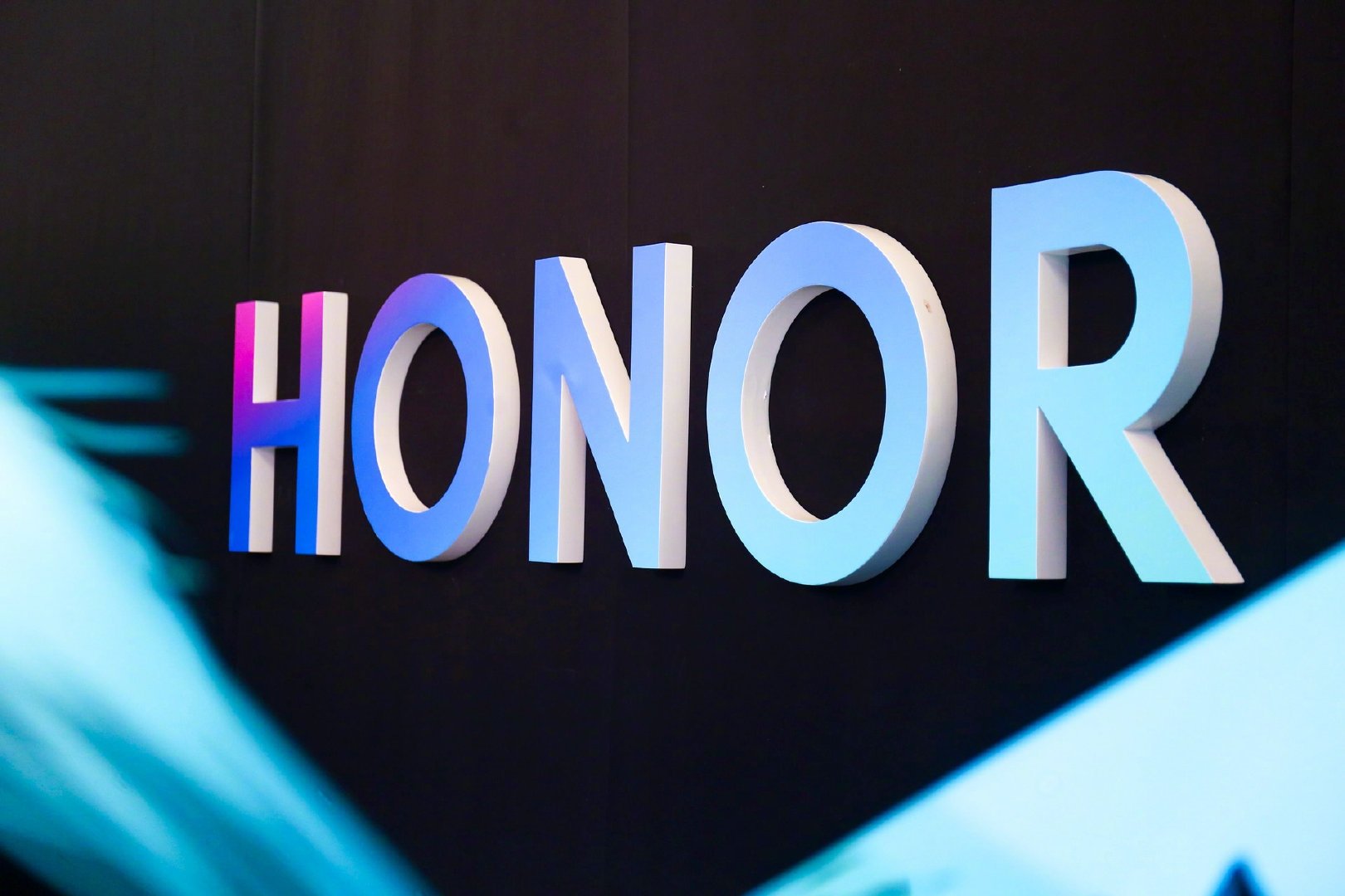 Smartphone baru Honor bakal dilengkapi layanan Google