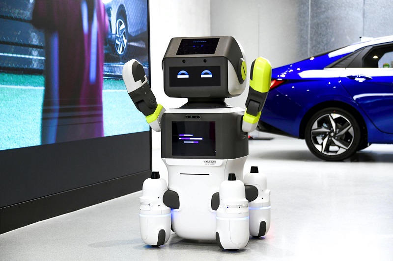 Hyundai gunakan robot untuk layani pelanggan di showroom mobil