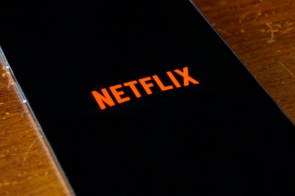 Netflix luncurkan fitur Download For You