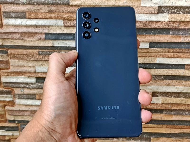 Review Samsung Galaxy A32: desain gaya asyik 