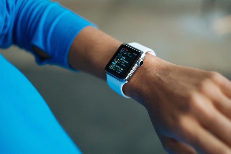 Apple Watch generasi baru bisa cek gula darah