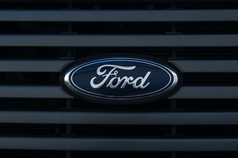 Ford ungkap teaser truk listrik F-150 untuk konsumen