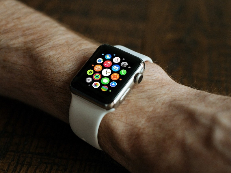 Apple Watch bakal dapat dukungan kontrol tanpa sentuh