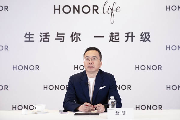 Fokus ke smartphone, CEO Honor tegaskan tak ikut tren garap mobil