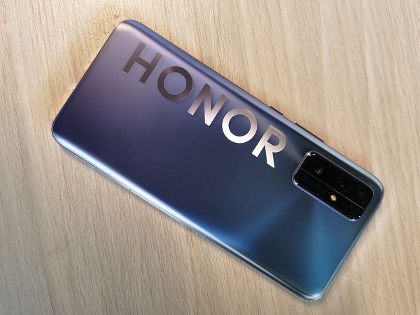 Daftar smartphone Honor yang masih didukung Huawei