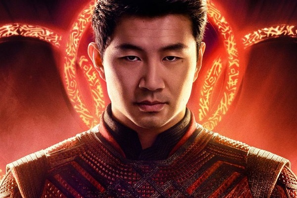 Kevin Feige jelaskan arti di balik kredit film Shang-Chi