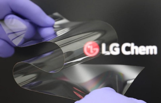 LG garap layar lipat baru, diklaim kuat dan fleksibel