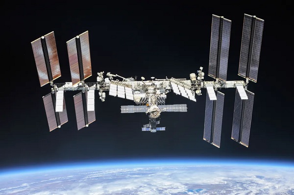 Rusia ancam keluar dari ISS jika sanksi tak kunjung dicabut