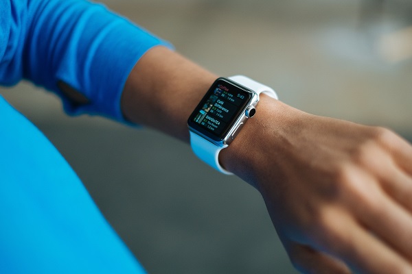 Apple Watch generasi selanjutnya akan gunakan konektivitas satelit