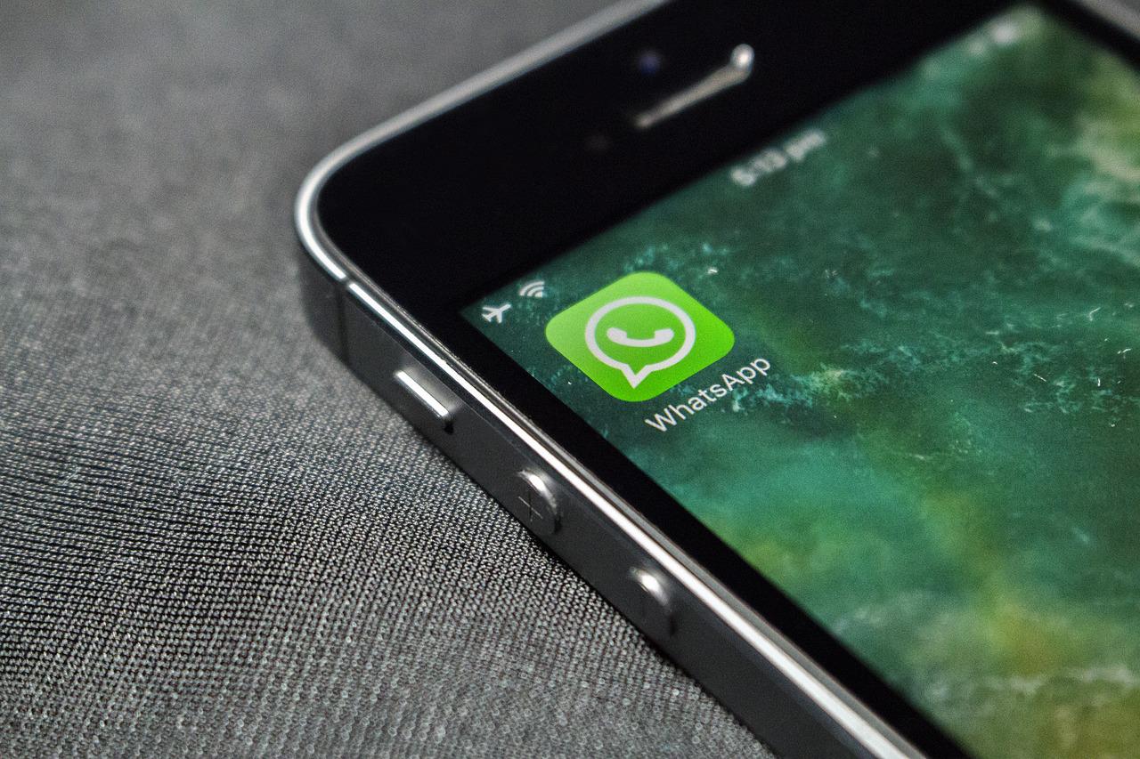 WhatsApp akan umumkan fitur Communities dan file sharing hingga 2 GB