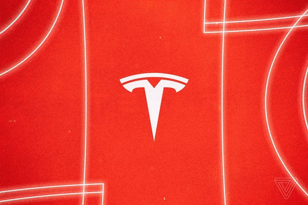 Tesla tarik 130 ribu unit mobilnya karena masalah CPU
