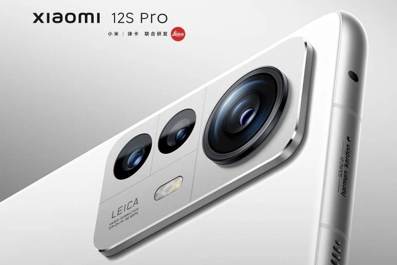 Teaser desain Xiaomi 12S Pro resmi diluncurkan, ada branding Leica