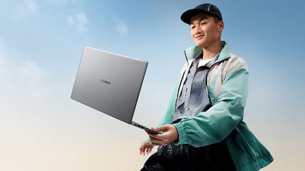 HUAWEI MateBook D15, laptop terbaik Huawei di harga Rp10 jutaan