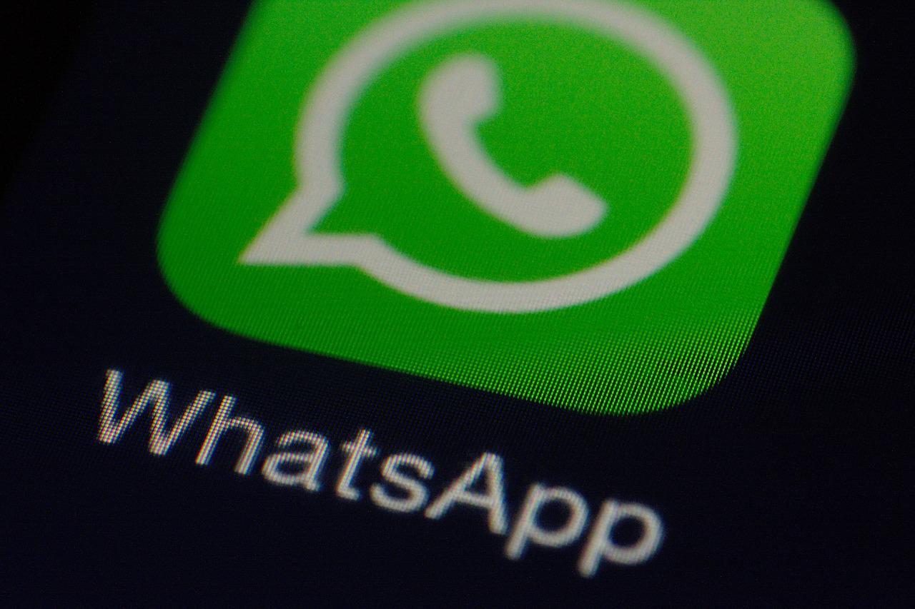 Admin WhatsApp bisa hapus chat di grup