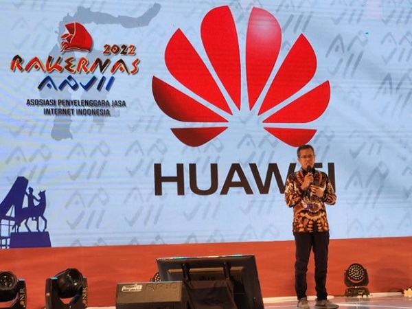 Huawei bersama APJII percepat penetrasi internet pita lebar