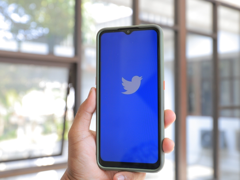Twitter dilaporkan lakukan PHK tanpa pemberitahuan