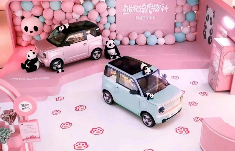 Geely umumkan mobil listrik Panda Mini EV dengan dengan desain unik